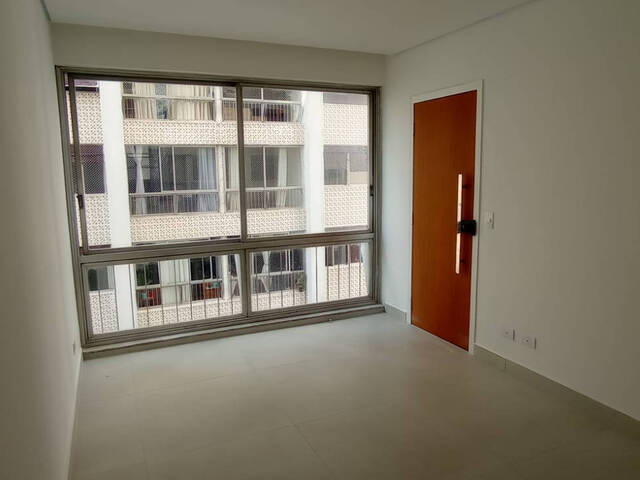 #AAB361 - Apartamento para Venda em São Paulo - SP